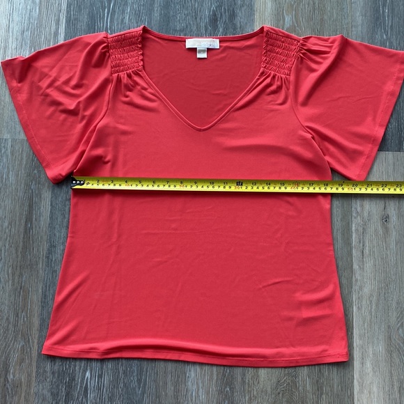 Michael Kors Flutter Sleeve Top - Picture 4 of 8